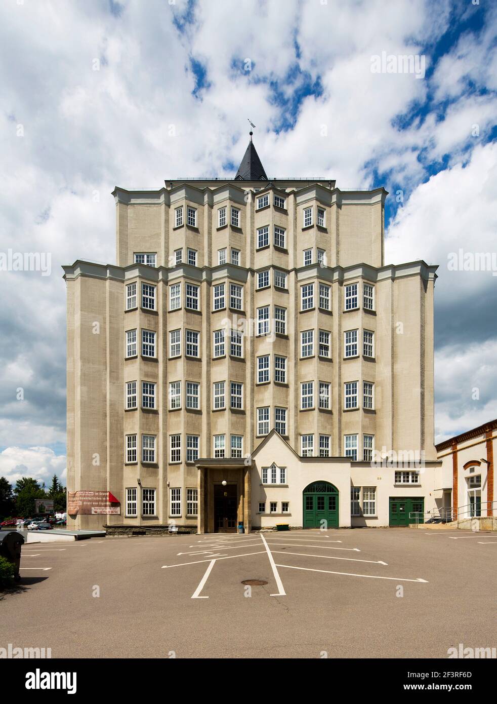 Cammann Hochhaus un immeuble de bureaux art déco moderniste conçu par l'architecte Willy Schonefeld 1923-25, Chemnitz, Allemagne Banque D'Images