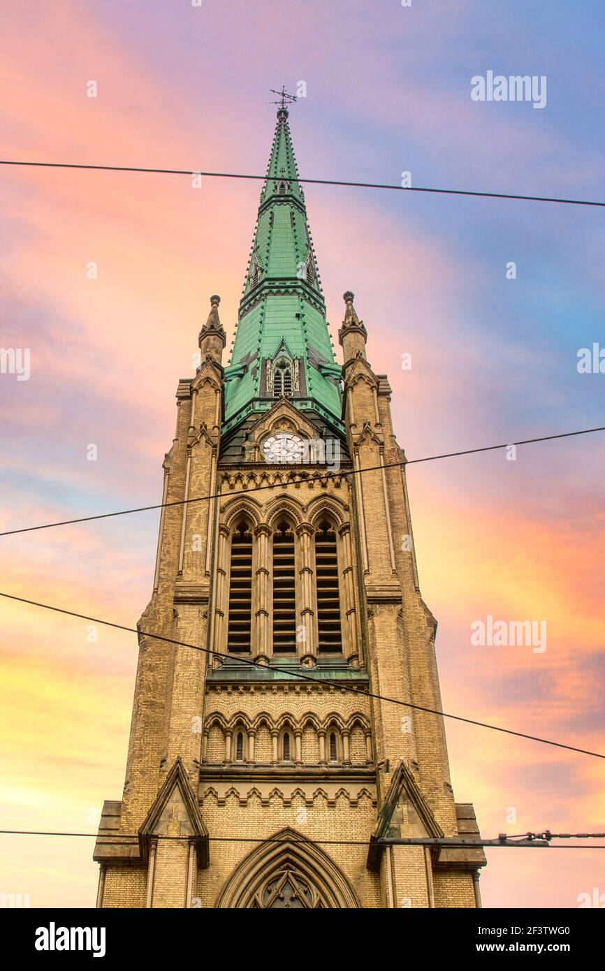 Tour de l'horloge de la cathédrale Saint-James, Toronto, Canada Banque D'Images
