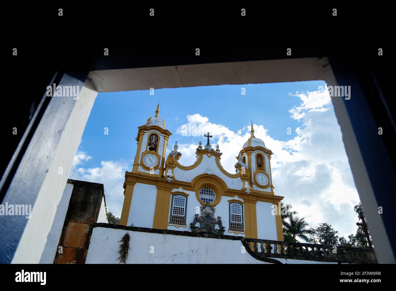 Vue sur Tiradentes depuis l'église mère de Santo Antonio La ville touristique de Tiradentes à Minas Gerais Banque D'Images