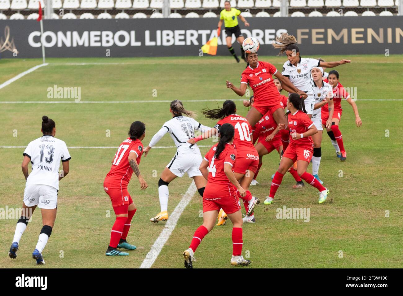 Moron, province de Buenos Aires, Argentine. 17 mars 2021. SPORTS.- 17 mars 2021. Moron, Buenos Aires, Argentine.- Corinthiens (Brésil) et America de Cali (Colombie) jouent la demi finale féminine de football CONMEBOL Copa Libertadores, au stade Deportivo Moron de Moron, province de Buenos Aires, Argentine, le lundi 17 mars, 2021. Credit: Julieta Ferrario/ZUMA Wire/Alay Live News Banque D'Images