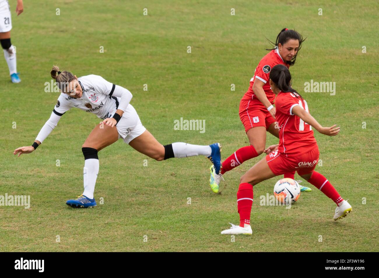 Moron, province de Buenos Aires, Argentine. 17 mars 2021. SPORTS.- 17 mars 2021. Moron, Buenos Aires, Argentine.- Corinthiens (Brésil) et America de Cali (Colombie) jouent la demi finale féminine de football CONMEBOL Copa Libertadores, au stade Deportivo Moron de Moron, province de Buenos Aires, Argentine, le lundi 17 mars, 2021. Credit: Julieta Ferrario/ZUMA Wire/Alay Live News Banque D'Images