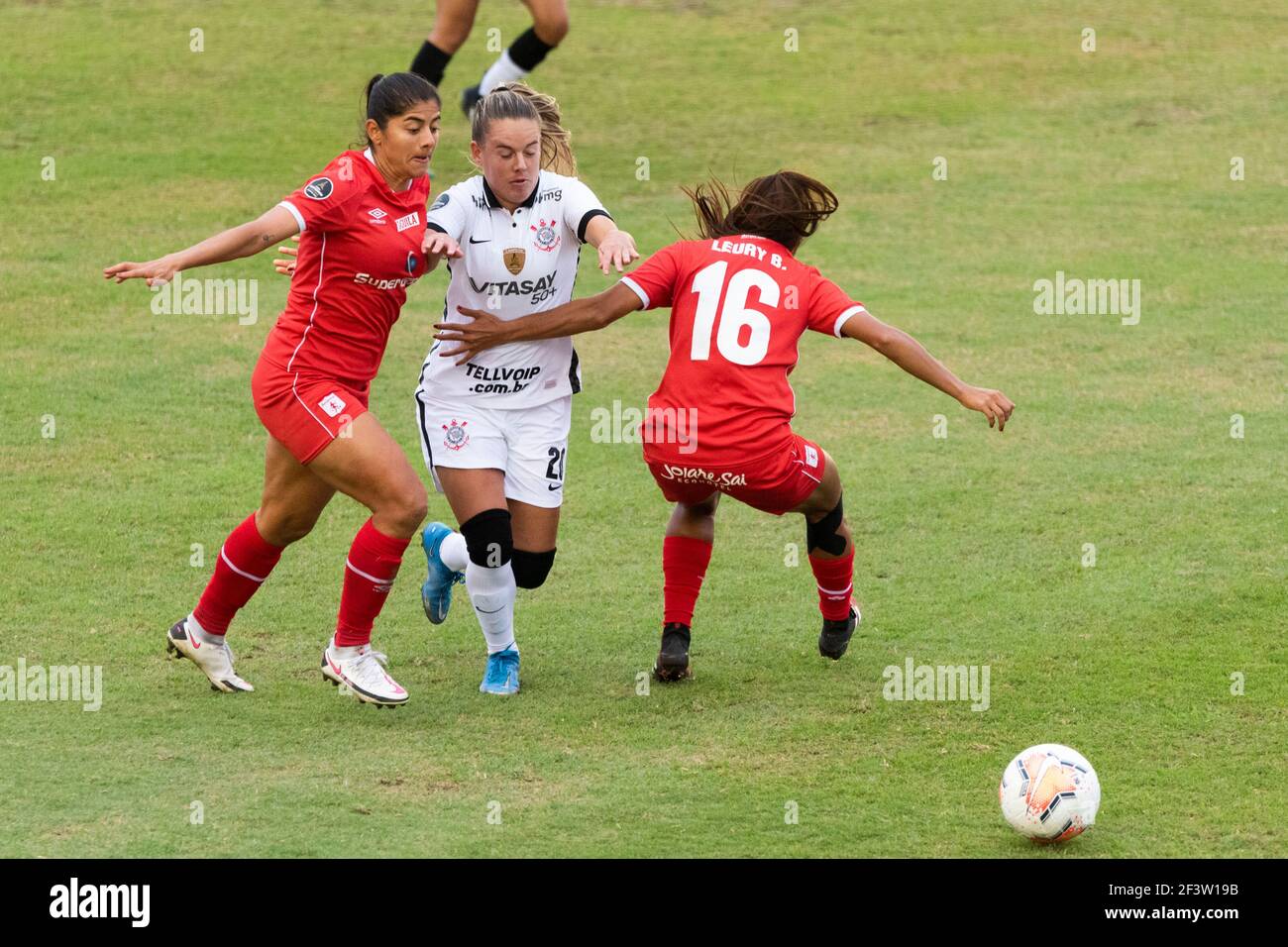 Moron, province de Buenos Aires, Argentine. 17 mars 2021. SPORTS.- 17 mars 2021. Moron, Buenos Aires, Argentine.- Corinthiens (Brésil) et America de Cali (Colombie) jouent la demi finale féminine de football CONMEBOL Copa Libertadores, au stade Deportivo Moron de Moron, province de Buenos Aires, Argentine, le lundi 17 mars, 2021. Credit: Julieta Ferrario/ZUMA Wire/Alay Live News Banque D'Images