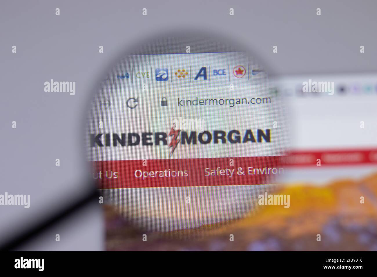 New York, Etats-Unis - 18 mars 2021 : icône du logo de la société Kinder Morgan sur le site Web, Editorial Banque D'Images