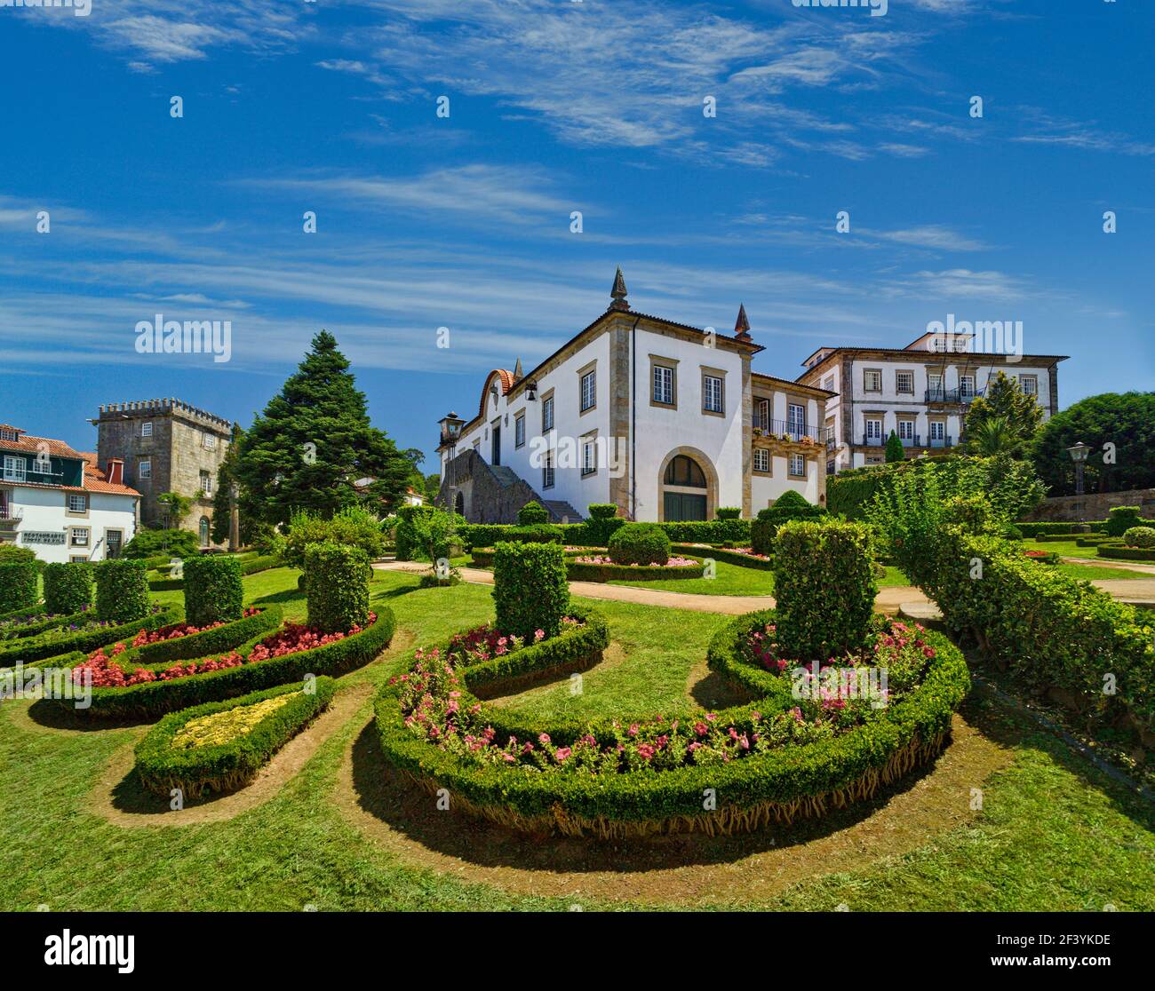 Portugal, Costa Verde, quartier Minho, Ponte de Lima, hôtel de ville dans les jardins municipaux Banque D'Images