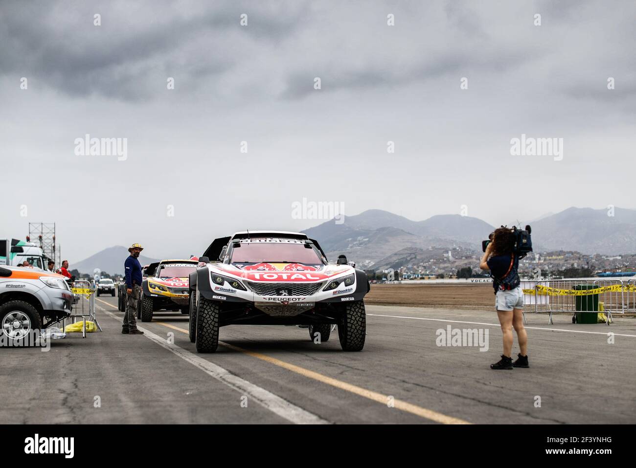 306 LOEB SEBASTIEN (FRA), ELENA DANIEL (MCO), PEUGEOT 3008 DKR, AUTO, VOITURE, Action au cours de la Dakar 2018, scrutateurs, vérifications, Pérou, du 3 au 6 janvier - photo Frédéric le Floc'h / DPPI Banque D'Images