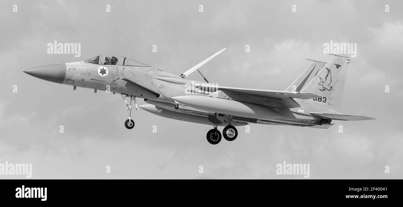 Siège unique F-15i de la Force aérienne d'Isreali sur l'approche finale vue à la RAF Waddington, Lincolnshire, Royaume-Uni. Pris le 4 septembre 2019. Banque D'Images