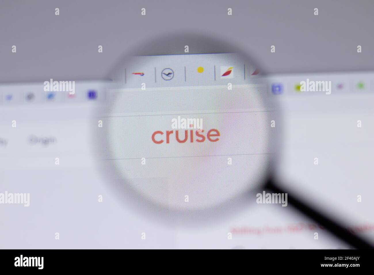 New York, Etats-Unis - 18 mars 2021 : icône du logo de la compagnie de croisière sur le site Web, Editorial Banque D'Images