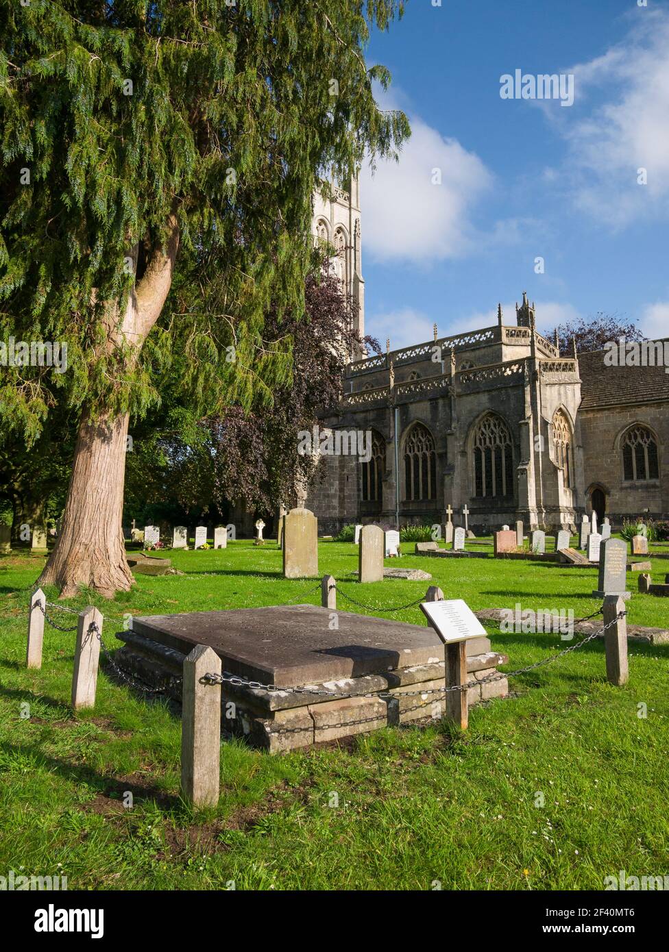 Hannah More et ses sœurs se trouvent dans le cimetière du village de Wrington, dans le nord du Somerset, en Angleterre Banque D'Images