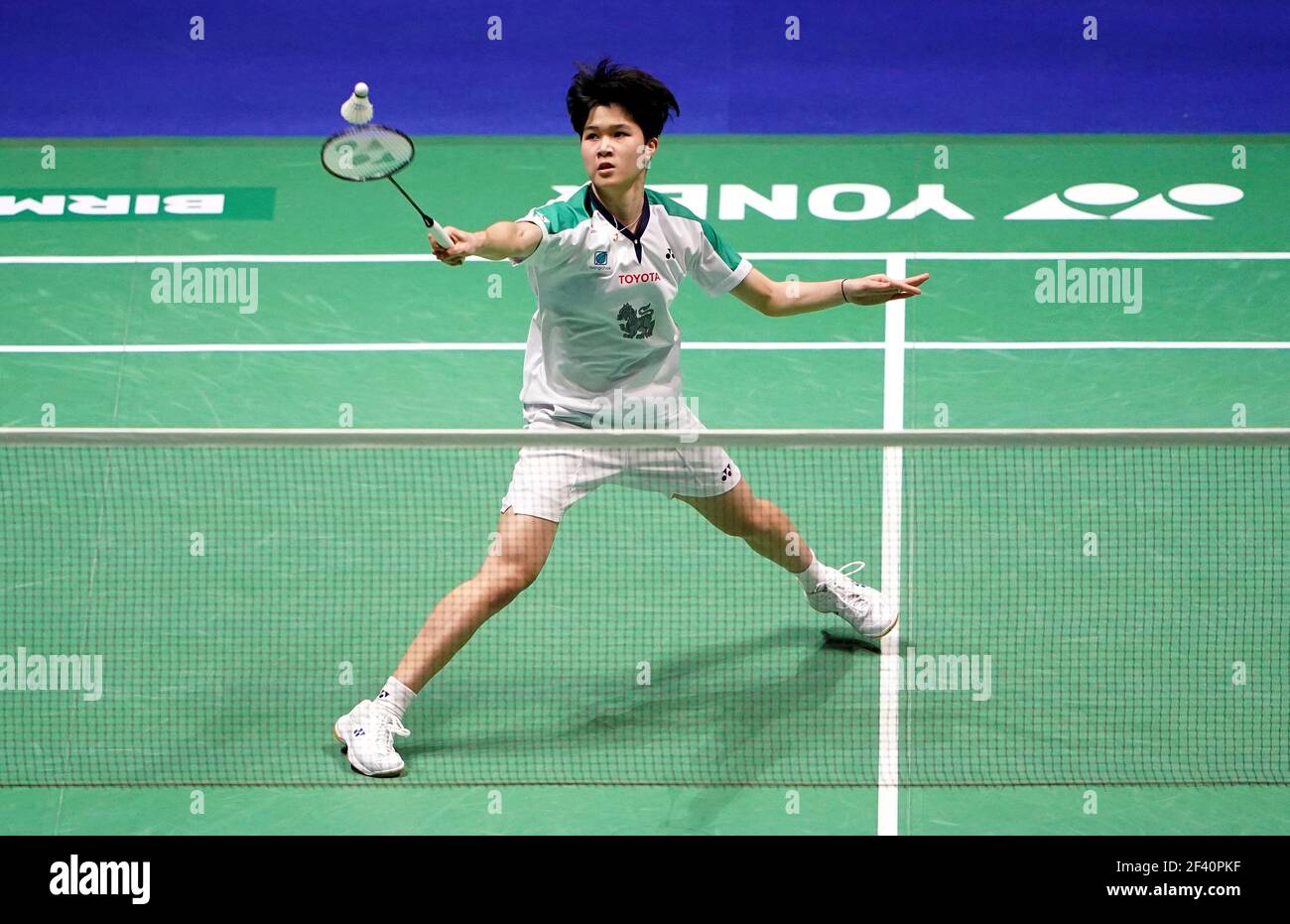 Le Phittayaporn Chaiwan de Thaïlande en action pendant son match contre le Pornpawee Chochuwong de Thaïlande le deuxième jour du YONEX All England Open Badminton Championships à Utilita Arena Birmingham. Date de la photo: Jeudi 18 mars 2021. Banque D'Images