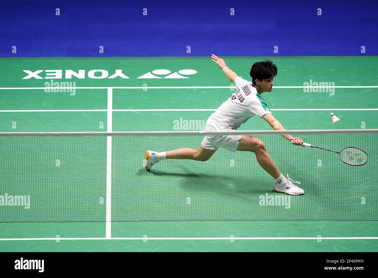 Le Phittayaporn Chaiwan de Thaïlande en action pendant son match contre le Pornpawee Chochuwong de Thaïlande le deuxième jour du YONEX All England Open Badminton Championships à Utilita Arena Birmingham. Date de la photo: Jeudi 18 mars 2021. Banque D'Images