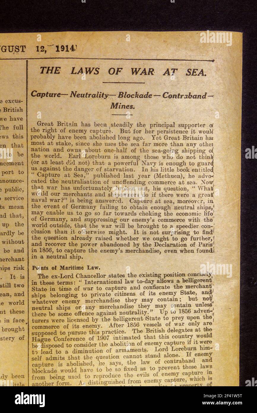 Rapport « les lois de la guerre en mer » au début de la première Guerre mondiale, magazine « The Daily Graphic » WWar (12 août 1914), réplique de souvenirs de l'époque de la première Guerre mondiale. Banque D'Images