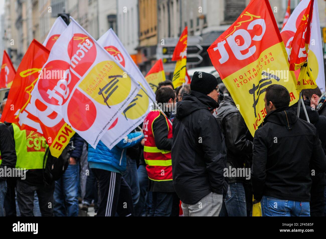 Les cheminots de la SNFC prennent la rue pour protester contre le droit du travail présumé, Lyon, France Banque D'Images