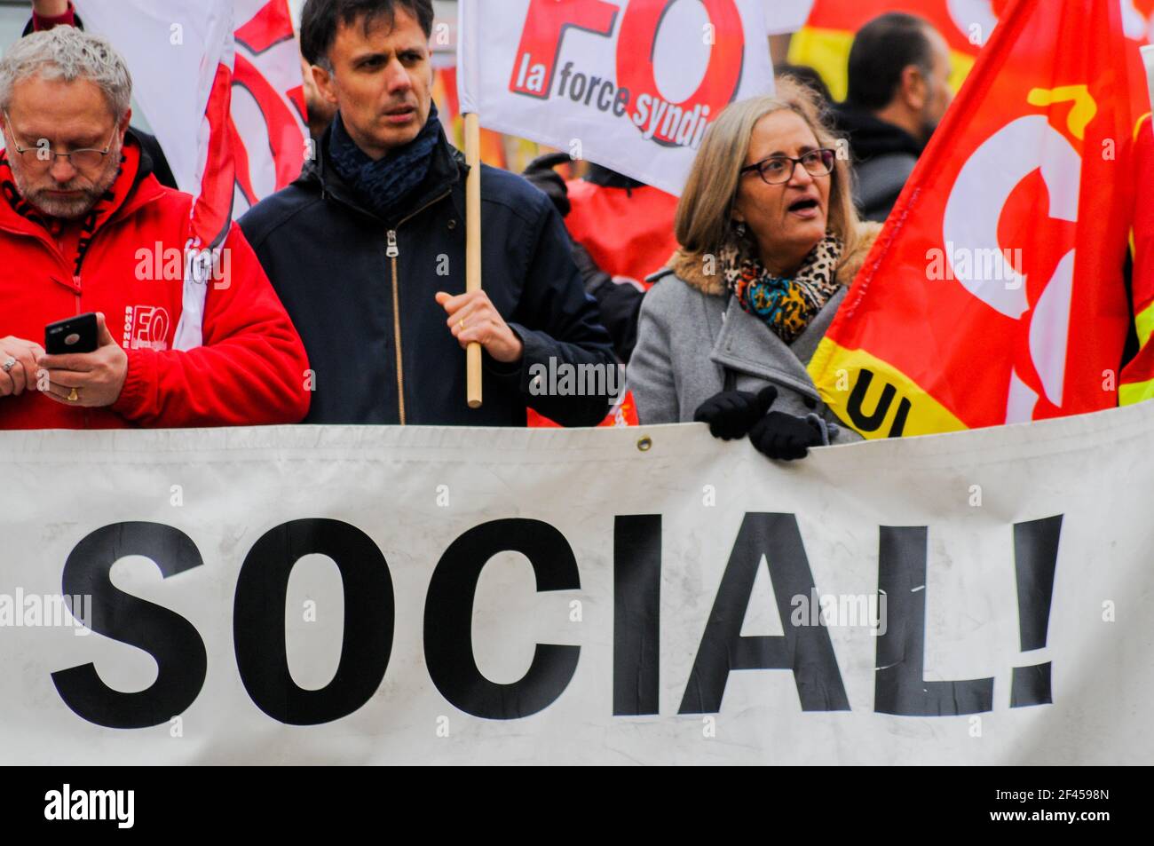 Les cheminots de la SNFC prennent la rue pour protester contre le droit du travail présumé, Lyon, France Banque D'Images