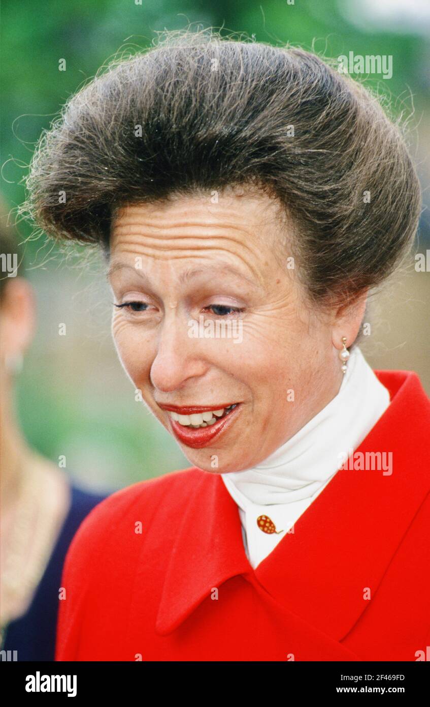 The Princess Royal, Save the Children engagement, Southbank, Londres. ROYAUME-UNI Banque D'Images