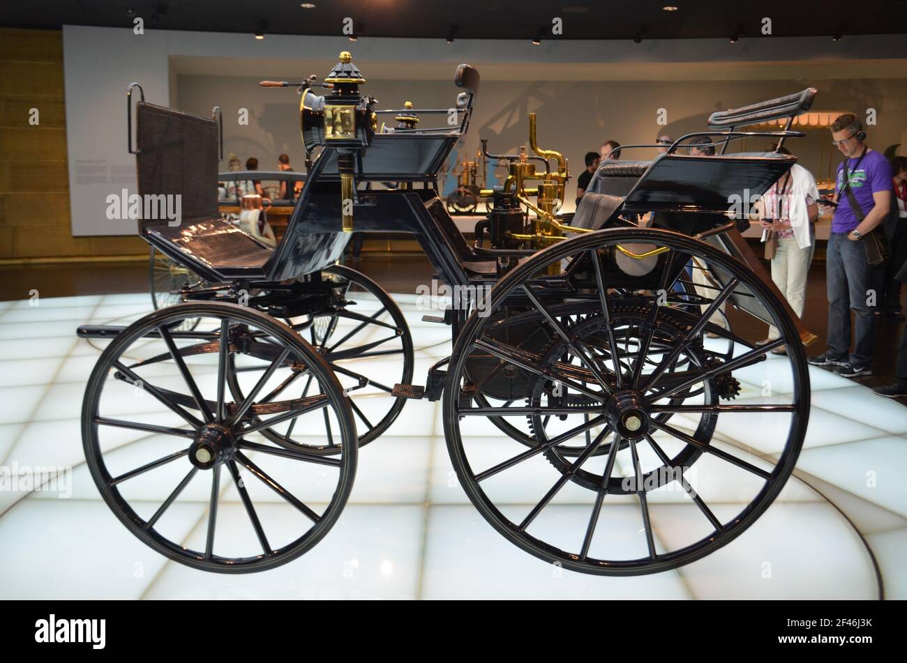 quelques voitures du musée mercedes Banque D'Images