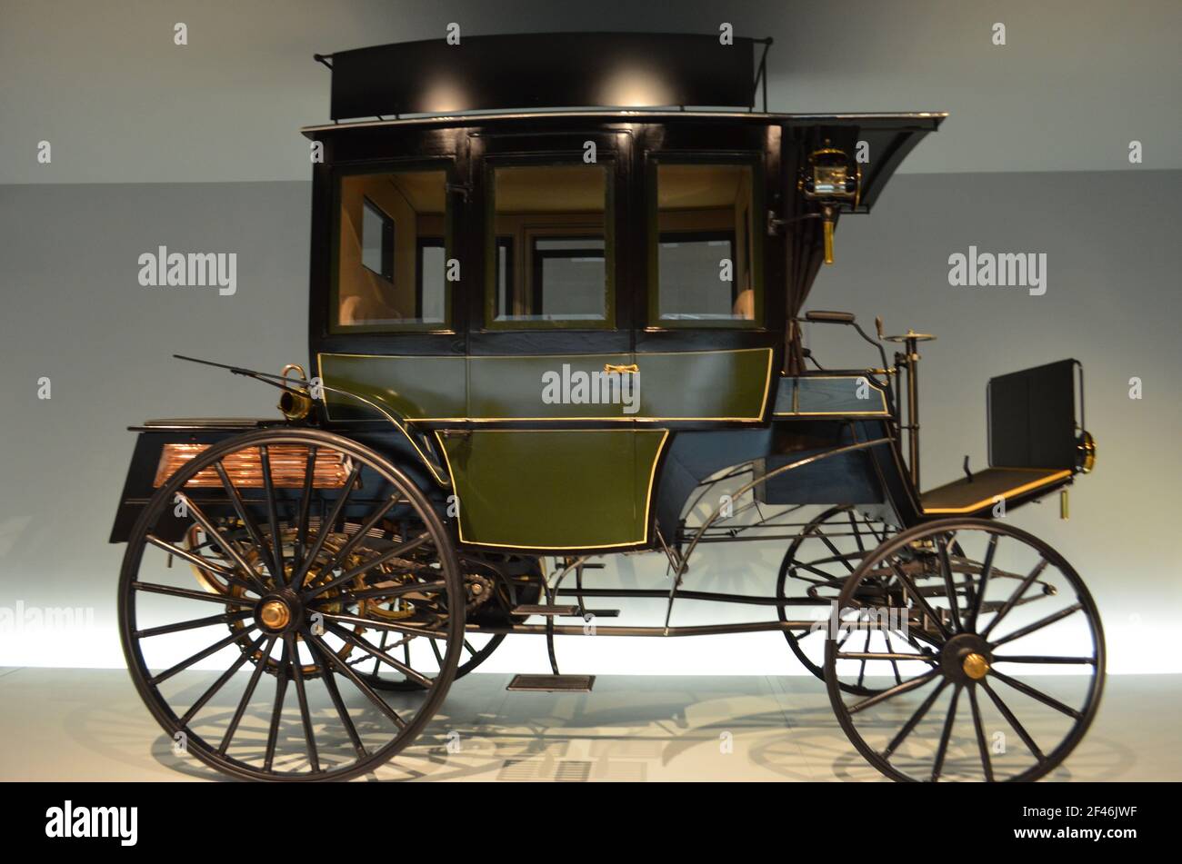 quelques voitures du musée mercedes Banque D'Images