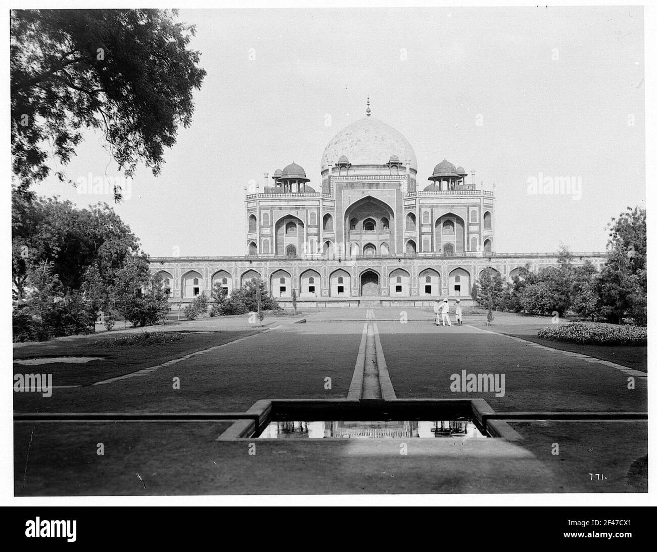 Tomb of the mughal emperor humayun Banque d'images détourées - Alamy