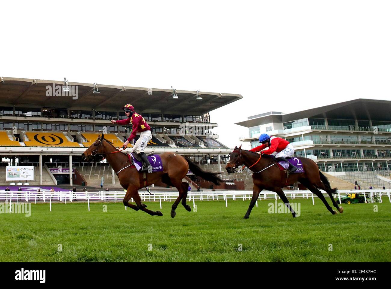 Jack Kennedy (à gauche) célèbre au-dessus de Minella Indo après avoir remporté la coupe d'or WellChild Cheltenham Chase pendant le quatrième jour du Cheltenham Festival à l'hippodrome de Cheltenham. Date de la photo : vendredi 19 mars 2021. Banque D'Images Jack Kennedy (à gauche) célèbre au-dessus de Minella Indo après avoir remporté la coupe d'or WellChild Cheltenham Chase pendant le quatrième jour du Cheltenham Festival à l'hippodrome de Cheltenham. Date de la photo : vendredi 19 mars 2021. Banque D'Images