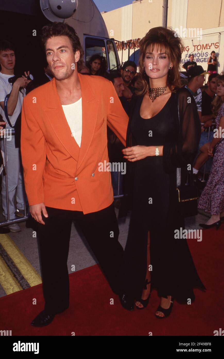 Darcy Lapier Jean Claude Van Damme Banque d'image et photos - Alamy
