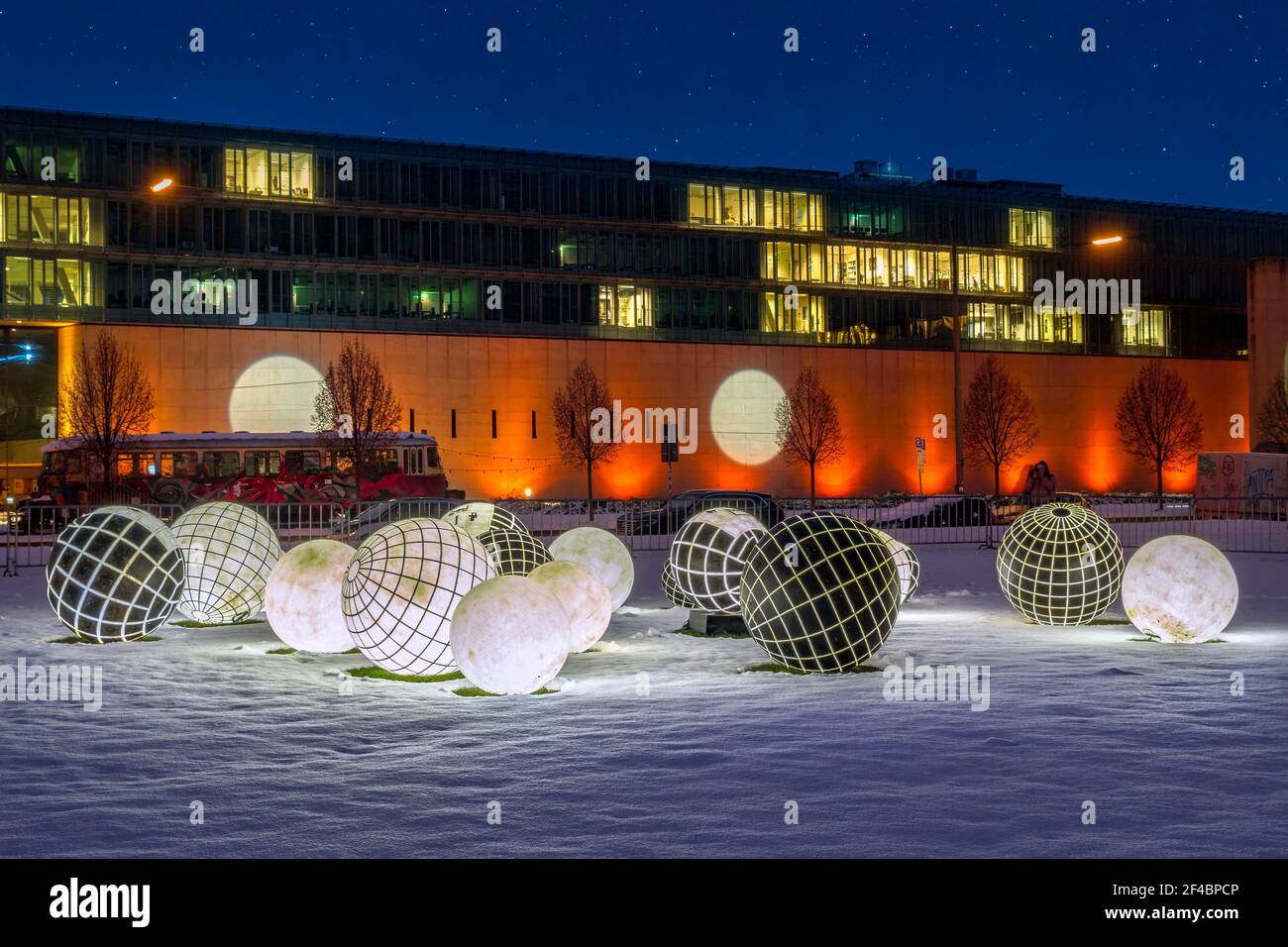 Munich s'allume, installation de lumière dans le quartier artistique, Alte Pinakothek, Munich, Bavière, Allemagne, Europe Banque D'Images