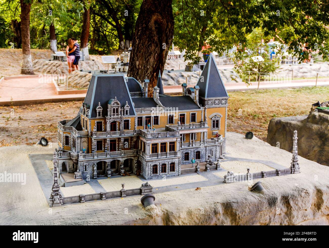 Disposition du Palais Massandra dans le parc 'Crimée en miniature sur la paume' - Bakhchisaray, Crimée, Russie. Banque D'Images