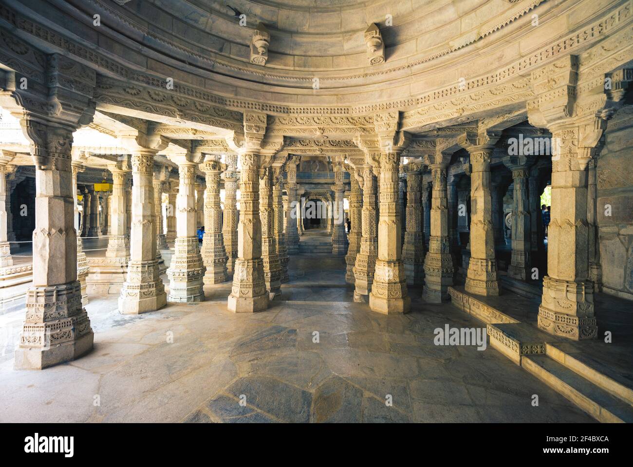 Le temple de Ranakpur Jain, ou Chaturmukha Dharana Vihara, au Rajasthan, en Inde Banque D'Images