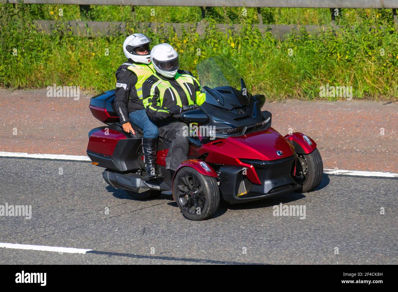 2021 CAN-AM SPYDER RT Limited ; moto à trois roues ; Trike 3 roues, conception de moto, conception de vélo, Tricycles personnalisés, tricycles motorisés, tricycles motorisés ou motocyclettes à trois roues Banque D'Images