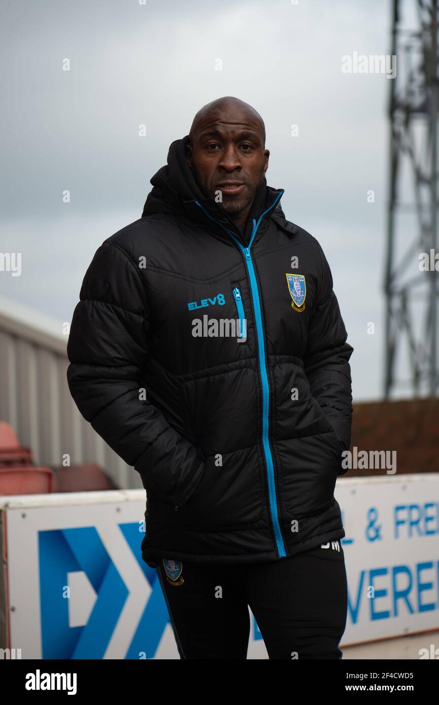 BARNSLEY, ANGLETERRE. 20 MARS : Darren Moore, responsable mercredi de Sheffield, avant le match de championnat SkyBet entre Barnsley et Sheffield mercredi à Oakwell, Barnsley, le samedi 20 mars 2021. (Credit: Pat Scaasi | MI News) Credit: MI News & Sport /Alay Live News Banque D'Images