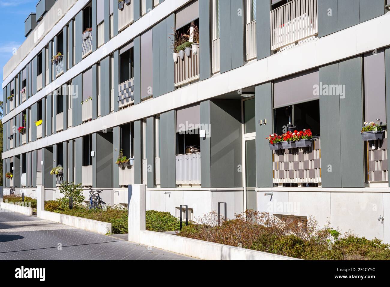 Maisons d'appartements modernes vues à Berlin, Allemagne Banque D'Images