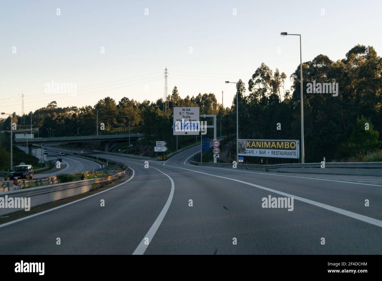 Conduite ou déplacement sur les autoroutes ou les autoroutes. Autoroutes portugaises de Brisa