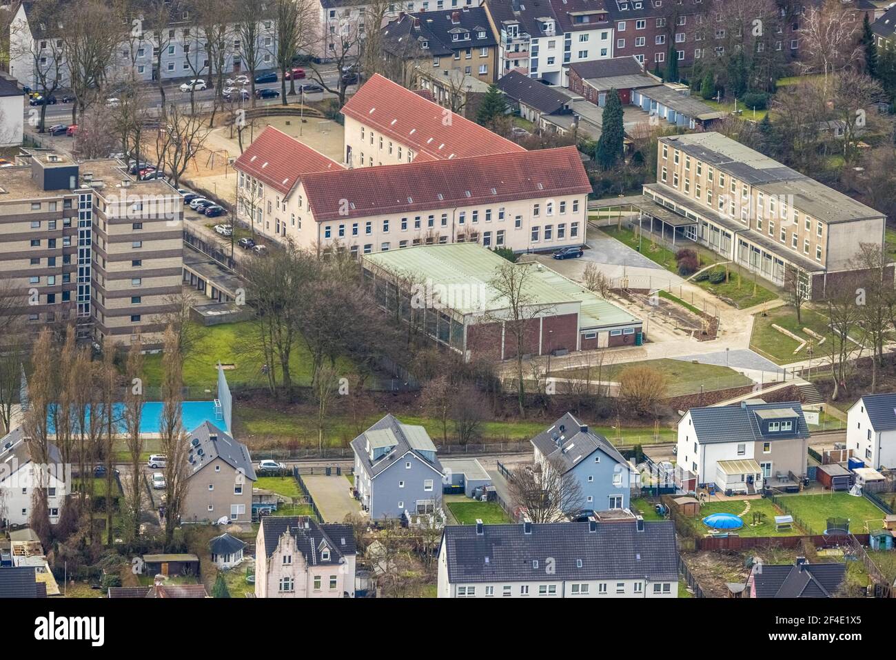 Vue aérienne, Albert-Schweitzer-School, Bottrop, région de la Ruhr, Rhénanie-du-Nord-Westphalie, Allemagne, éducation, institution d'enseignement, DE, Europe, élémentaire Banque D'Images