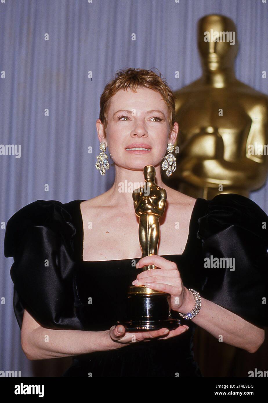 Dianne Wiest au 59ème Prix annuel de l'Académie 30 mars 1987 crédit: Ralph Dominguez/MediaPunch Banque D'Images