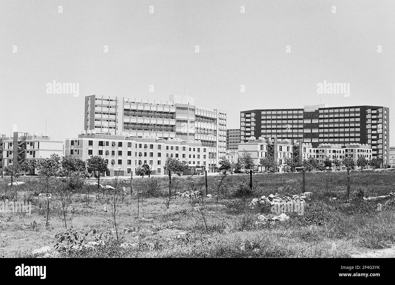 Le logement est visible à Habana del Este, la Havane, Cuba, 1964. De la collection de photographies Deena Stryker. () Banque D'Images