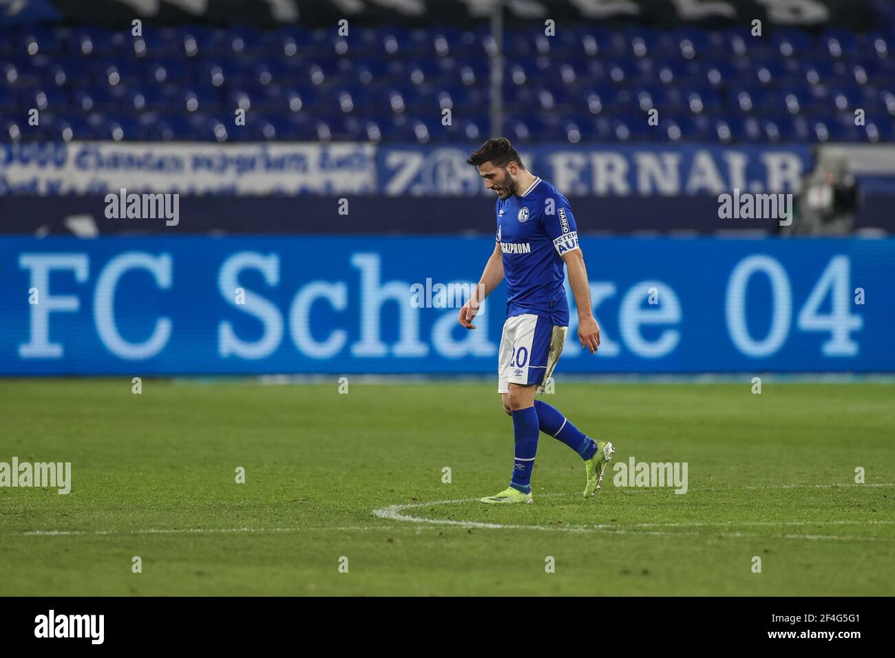 20.03.2021, Fussball, saison 2020/2021, 1. Bundesliga, 26.Spieltag, FC Schalke 04 - Borussia Mönchengladbach, Sead Kolasinac (FC Schalke 04) Tim R. Banque D'Images