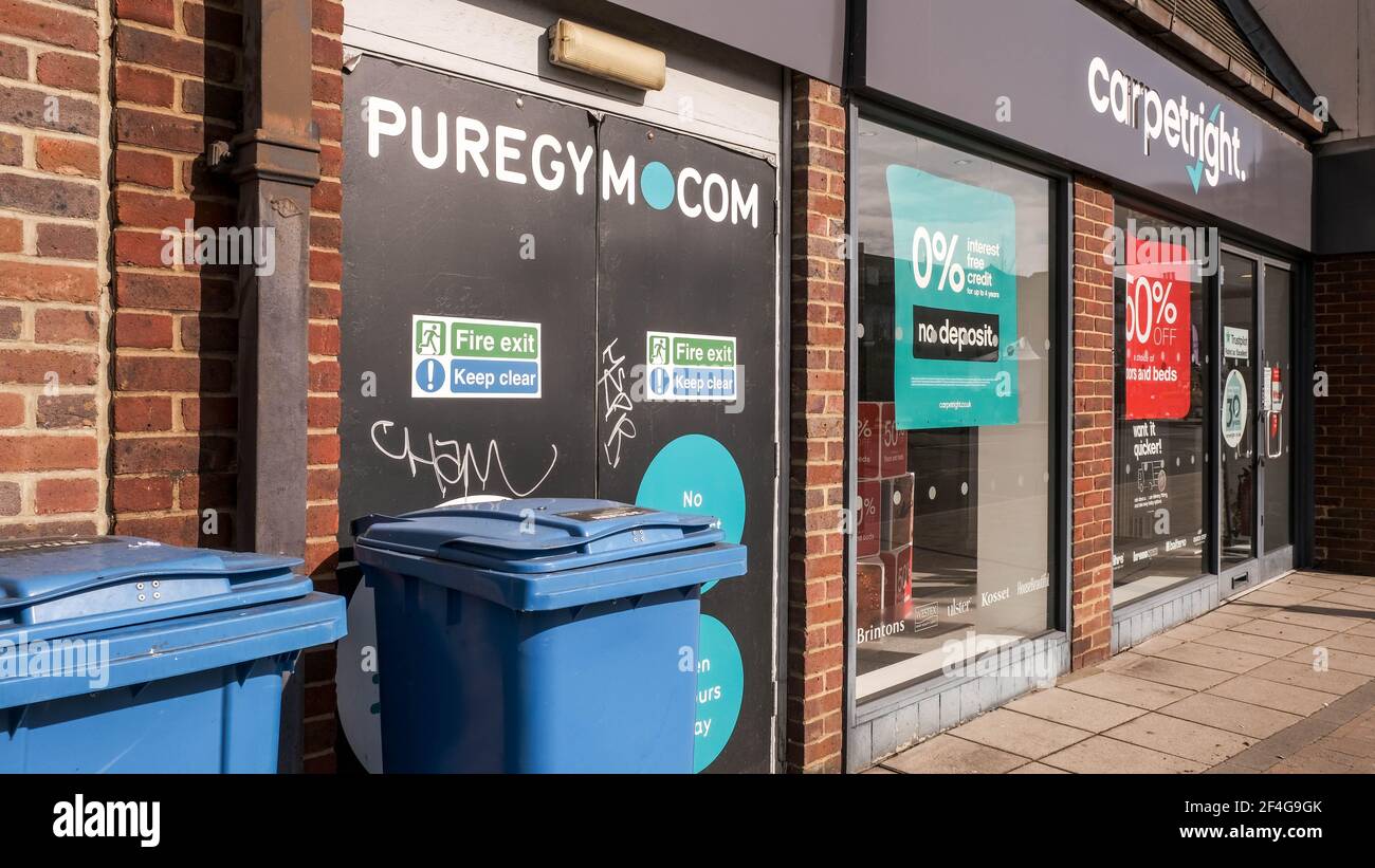 Epsom London, Royaume-Uni, 21 mars 2021, le centre de fitness Pure Gym est fermé pendant l'éclusage du coronavirus Covid-19 Banque D'Images