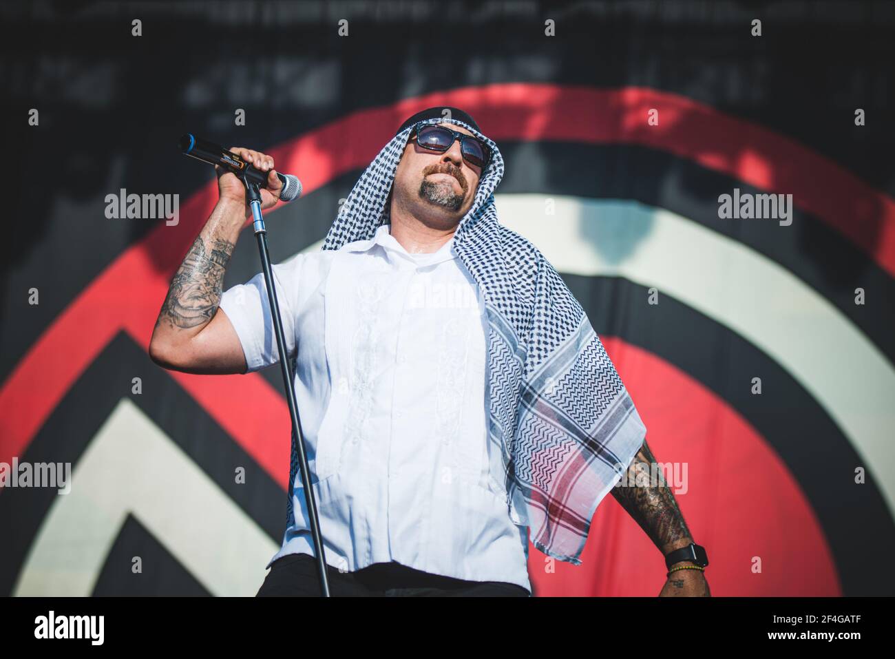 ITALIE, FIRENZE 2017: B-Real, rappeur/chanteur du super groupe américain de rap/rock prophètes de rage (composé de membres de rage contre la machine, Cypress Hill et public Enemy), en direct sur scène. Banque D'Images