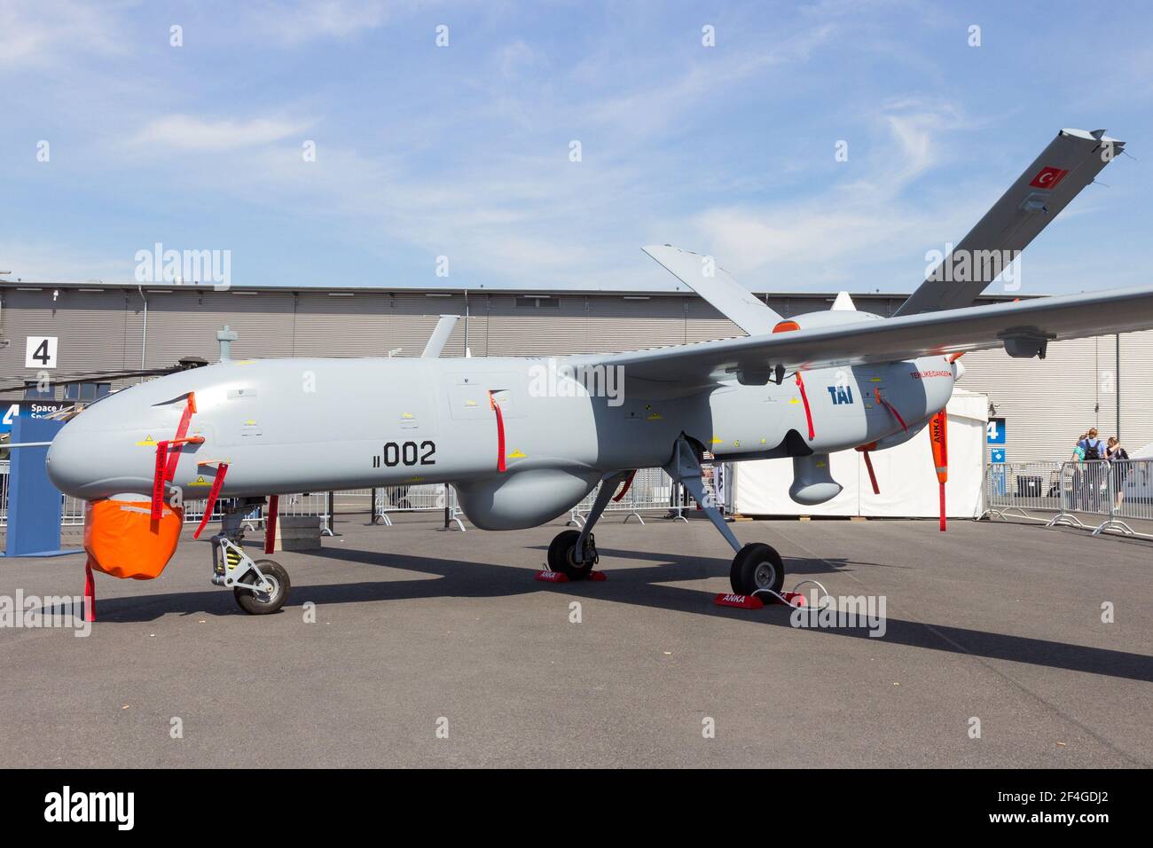 BERLIN, ALLEMAGNE - 21 MAI 2014 : TAI Anka UAV développé par Turkish Aerospace Industries (TAI) exposé à l'exposition internationale de l'aérospatiale ILA. Banque D'Images