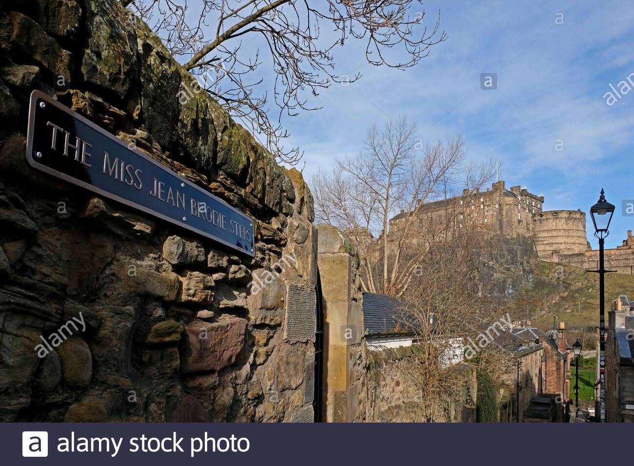 Le Miss Jean Brodie Steps, le Vennel, avec vue sur le château d'Édimbourg, en Écosse Banque D'Images