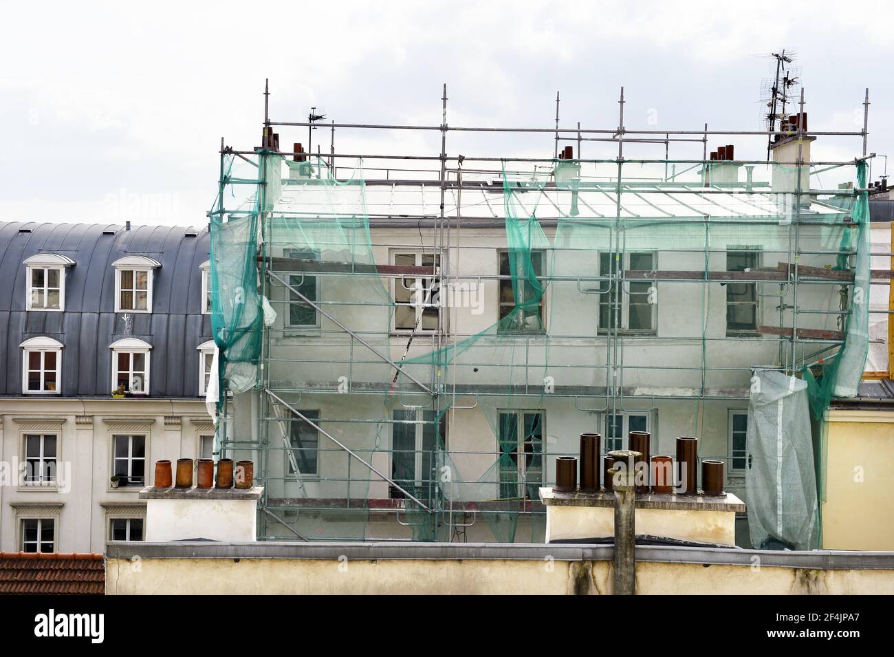 Chantier sur un ancien bâtiment de Montmartre - Paris - France Banque D'Images