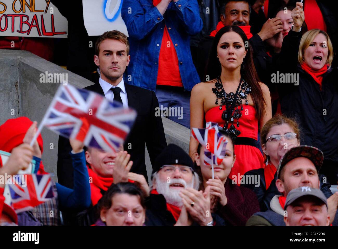 Alexandra Park Et Tom Austen En Couple Tom austen Banque de photographies et d'images à haute résolution - Alamy