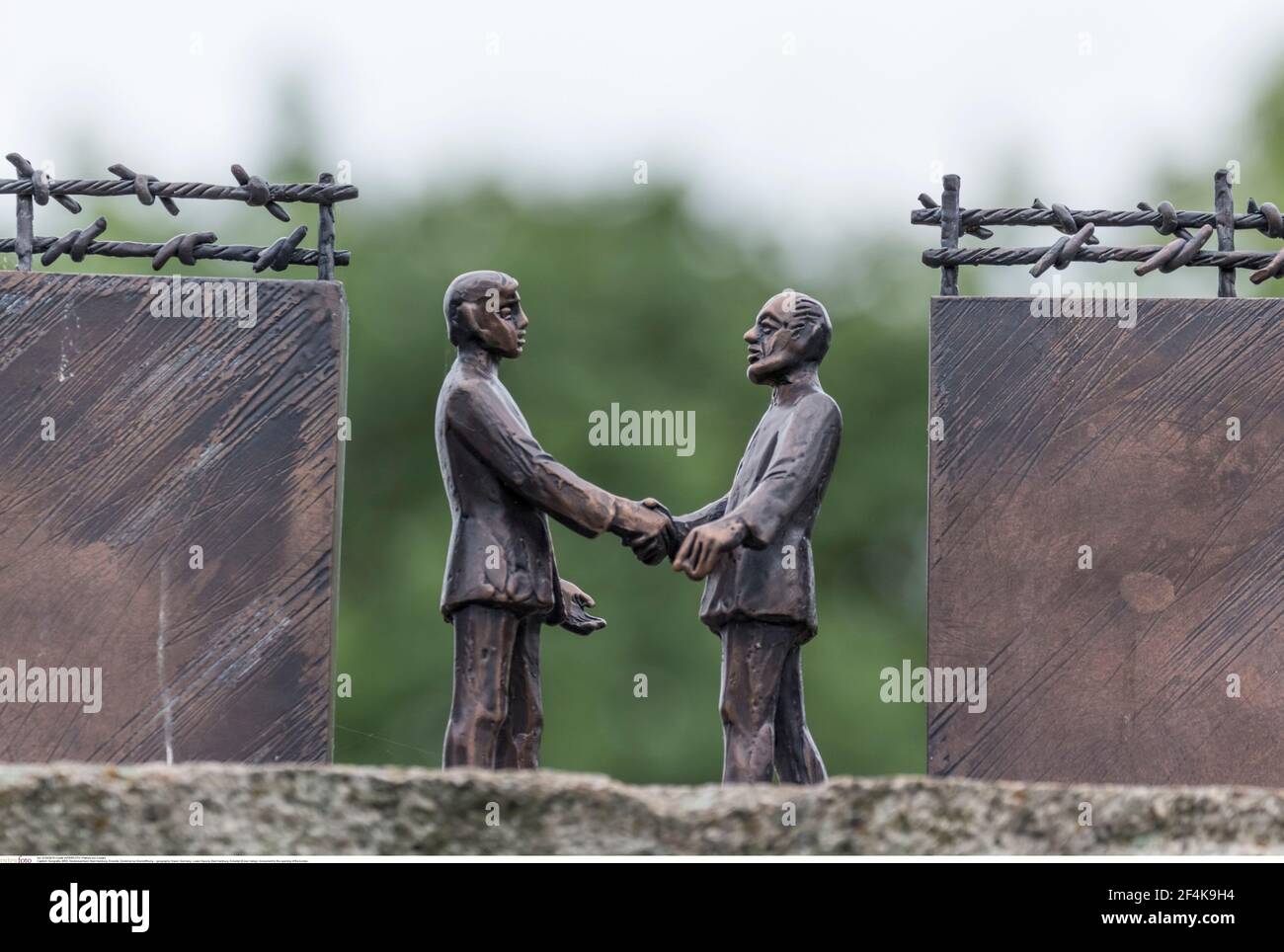 Géographie / Voyage, Allemagne, Basse-Saxe, Bad Harzburg, Eckertal (Ecker Valley), Monument à l'ouverture, droits-supplémentaires-autorisation-Info-non-disponible Banque D'Images Géographie / Voyage, Allemagne, Basse-Saxe, Bad Harzburg, Eckertal (Ecker Valley), Monument à l'ouverture, droits-supplémentaires-autorisation-Info-non-disponible Banque D'Images