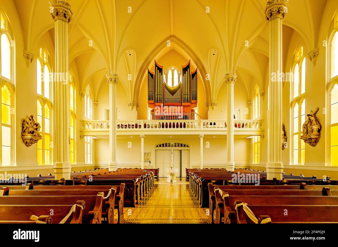 L’intérieur de la chapelle Saint-Joseph est photographié au Spring Hill College, le 20 mars 2021, à Mobile, en Alabama. Le bâtiment a été construit en 1910. Banque D'Images
