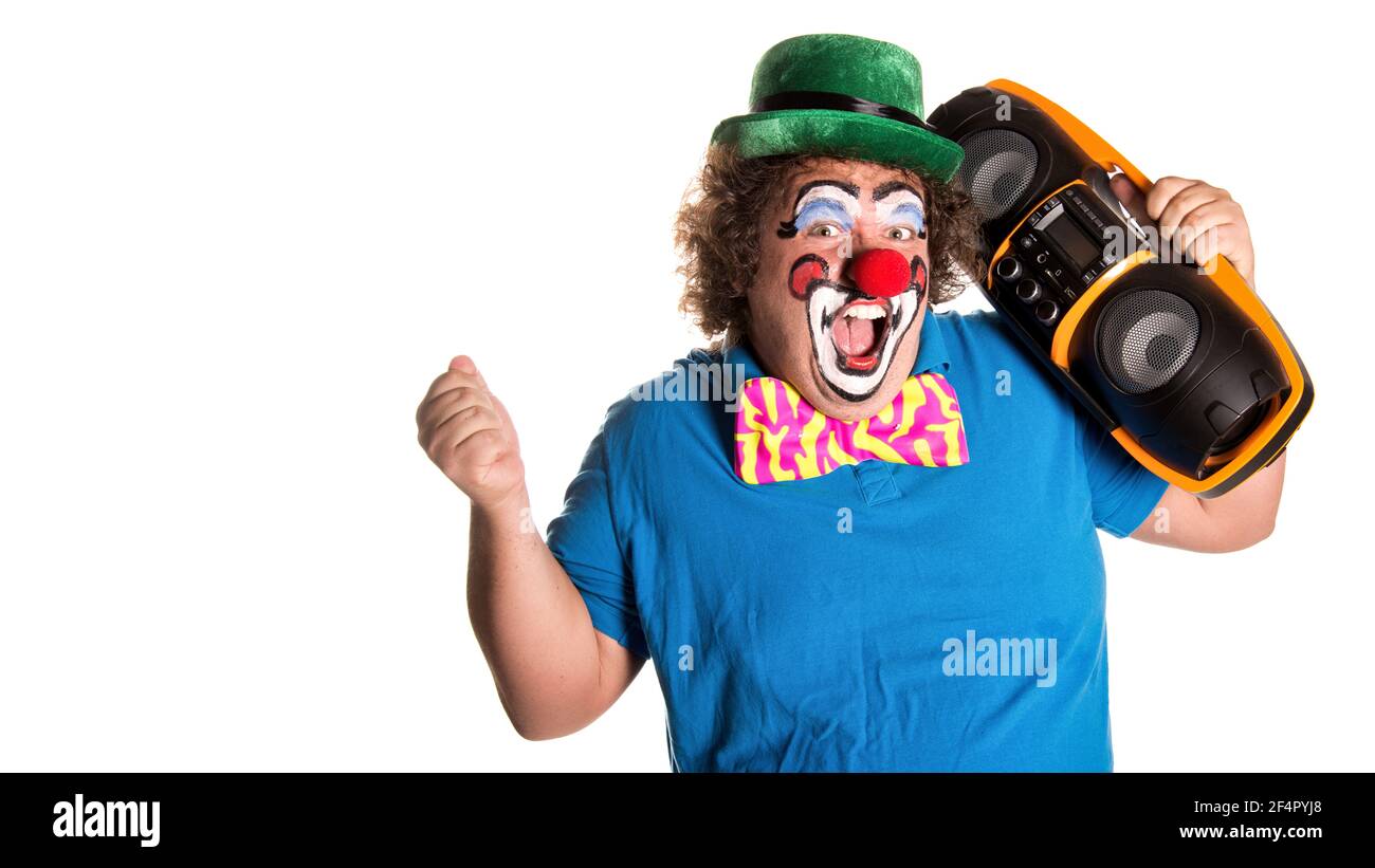 Vacances. Clown gras drôle. Arrière-plan blanc. Banque D'Images