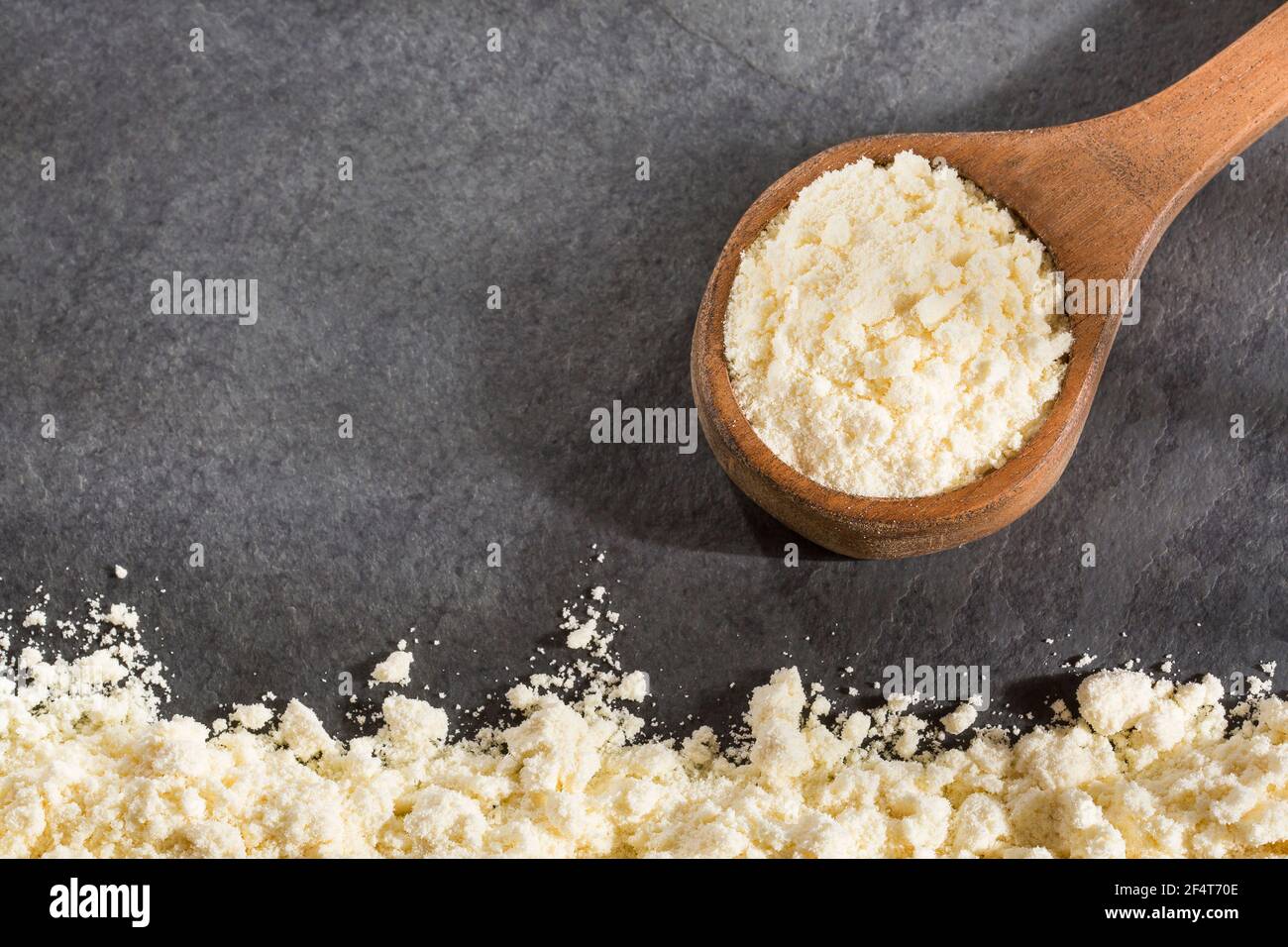 Lait sucré en poudre enrichi de calcium, de fer et de vitamines Banque D'Images