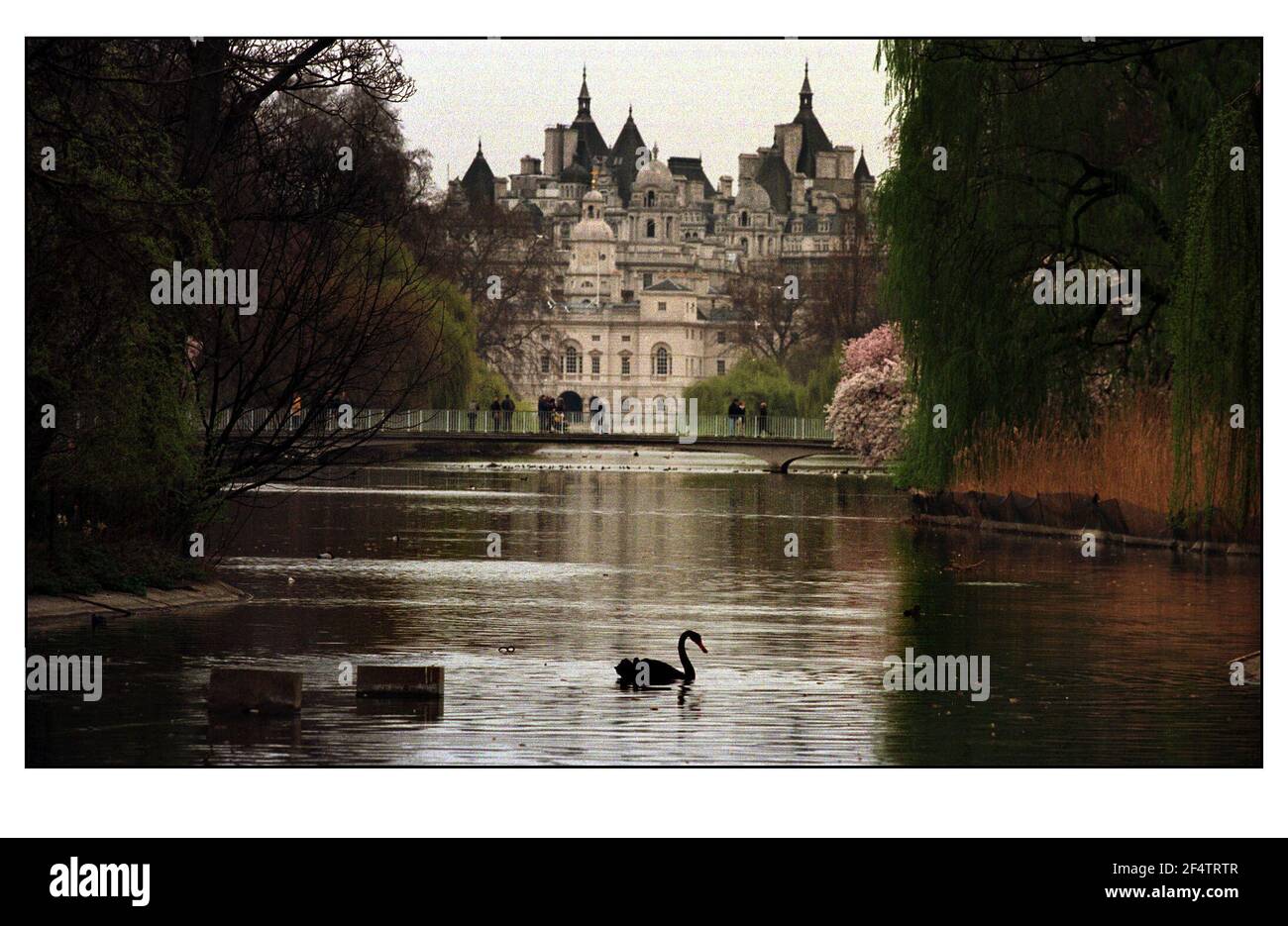 ST JAMES PARK LONDRES MARS 2000 Banque D'Images