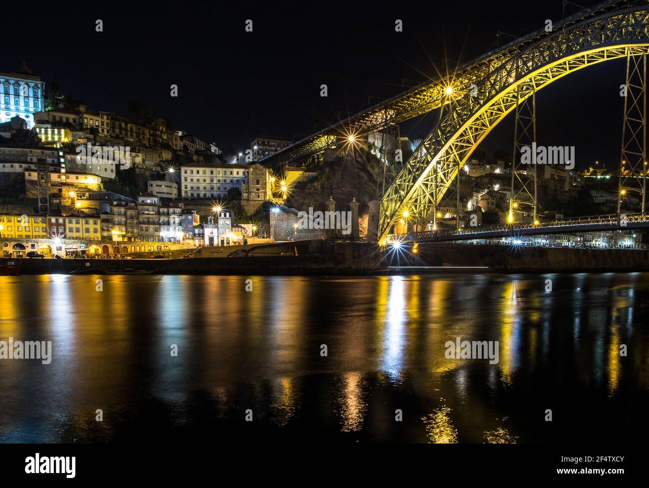 Nuit à Porto, Portugal Banque D'Images