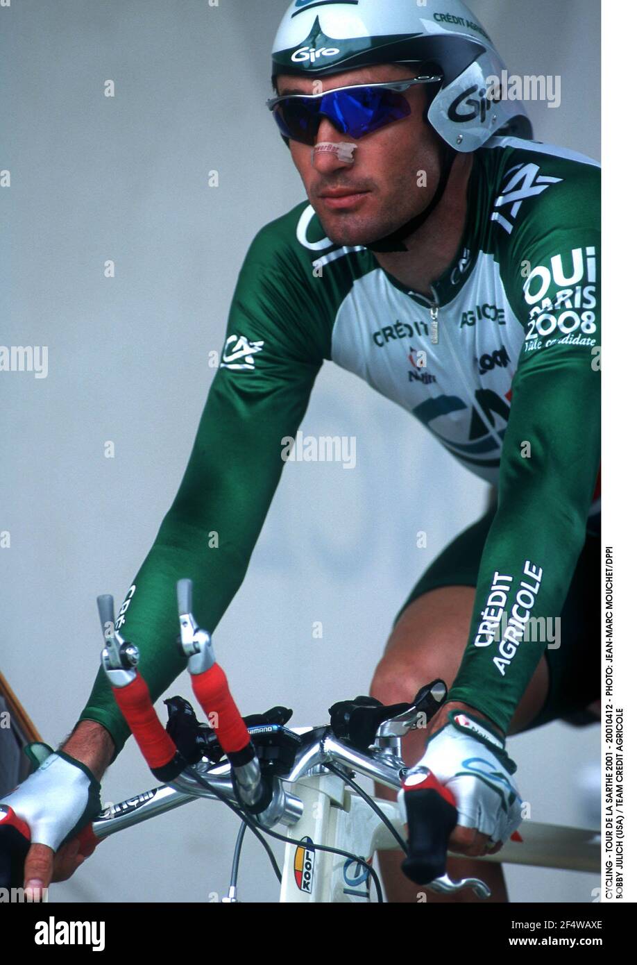 CYCLISME - TOUR DE LA SARTHE 2001 - 20010412 - PHOTO: JEAN-MARC MOUCHET/DPPI BOBBY JULICH (USA) / TEAM CREDIT AGRICOLE Banque D'Images