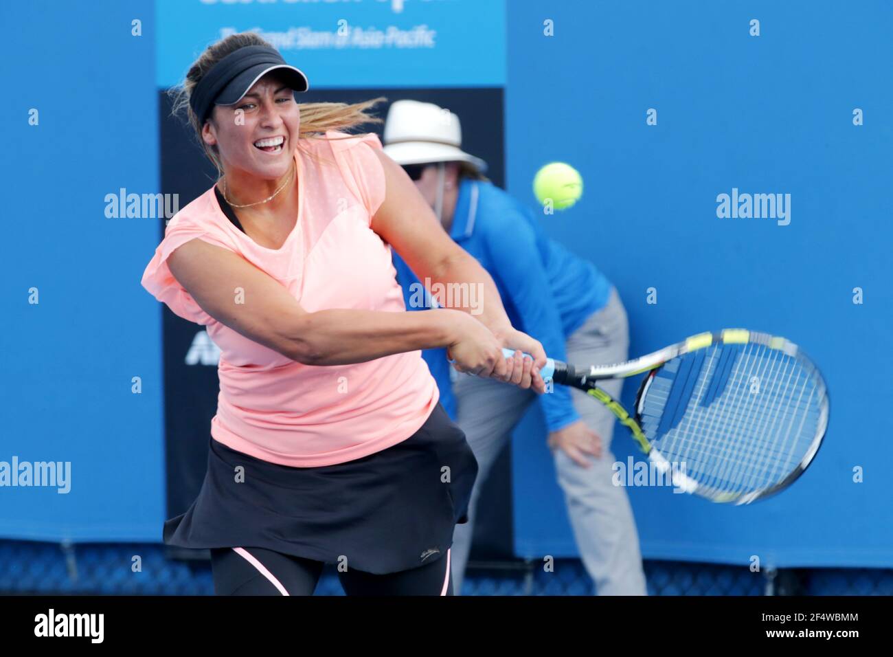 Aravane Rezai (FRA) lors de l'Open d'Australie 2014 deuxième jour de qualification le 10 janvier 2014 à Melbourne, en Australie. Photo Julien Nibeaudeau Roffet / DPPI Banque D'Images