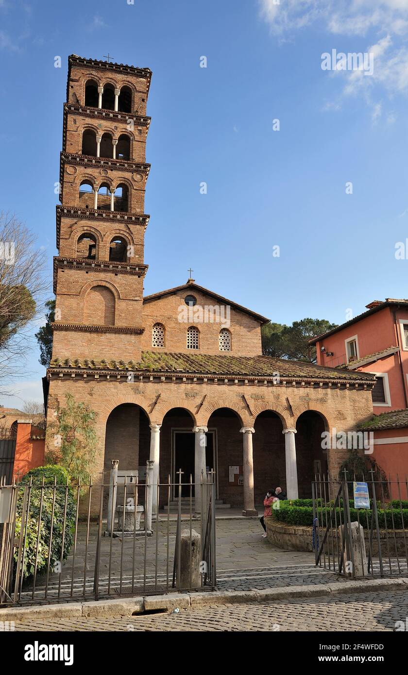 Italie, Rome, église San Giovanni a Porta Latina Banque D'Images