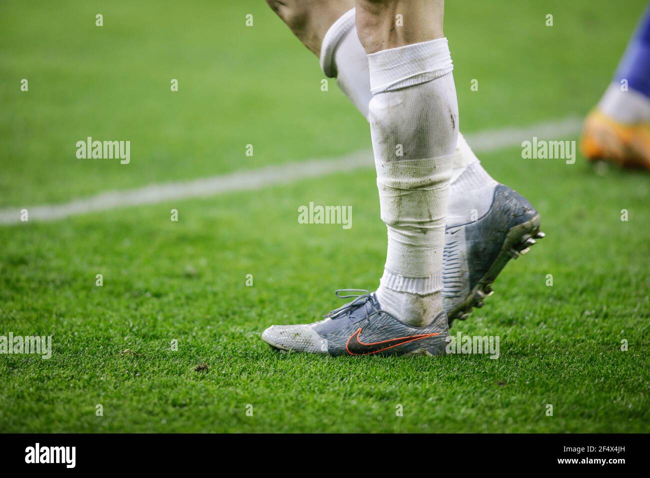 Chaussures de football nike Banque de photographies et d'images à haute  résolution - Alamy